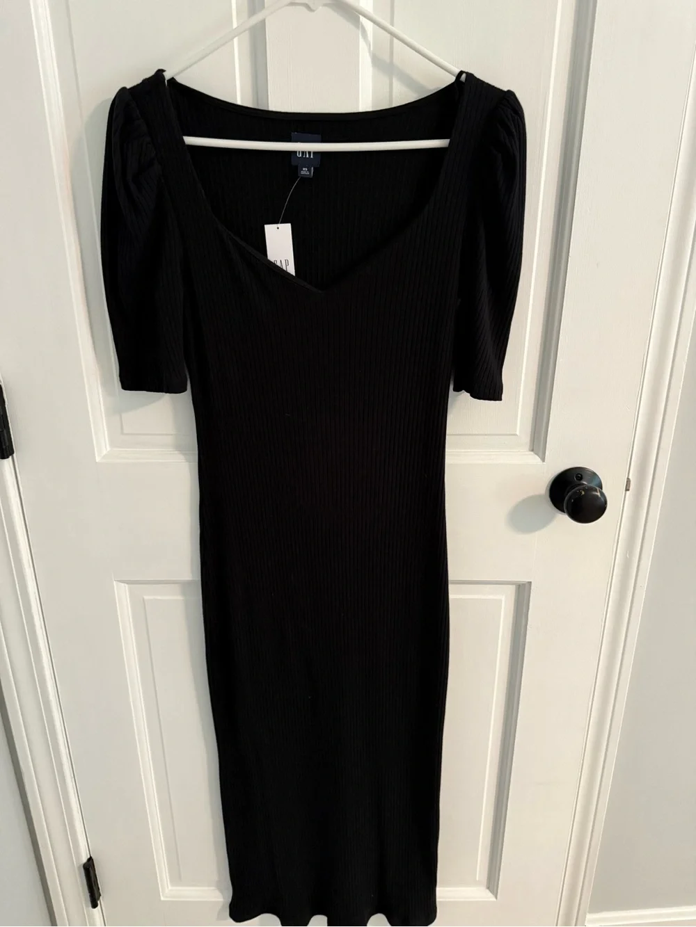 GAP Black Ribbed V-Neck Bodycon Midi Dress